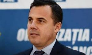 Iohannis nu-l mai vrea în Guvern pe ministrul bâlbâit de la Dezvoltare