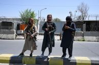 Talibanii își proclamă victoria în Afganistan. Imagini șocante din Kabul 