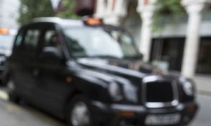 Falimentul taximetriştilor. Vine Uber