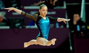 Echipa feminină de gimnastică a României riscă să rateze pentru prima dată calificarea directă la Olimpiadă
