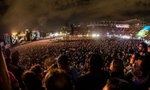 Mexicanii nu se sperie de COVID-19. Festivalul Vive Latino a debutat cu peste 70.000 de spectatori