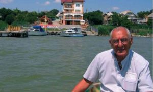 DOLIU în presă: A murit prezentatorul Emanuel Isopescu