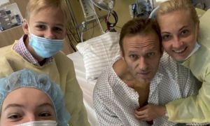 Alexei Navalnîi, PRIMUL MESAJ după ce a fost otravit