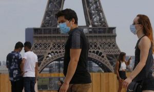 Noi RESTRICȚII dure în Franța. Cazurile de coronavirus se înmulțesc îngrijorător