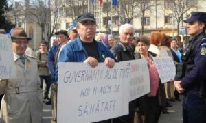 Se anunţă PROTEST MASIV al pensionarilor în faţa Guvernului