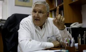 Chirurgul Mircea BEURAN primește oxigen la MATEI BALȘ după ce a fost confirmat cu COVID