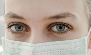 Coronavirus: Specialist spaniol: Vom purta masca de protecție mulți ani după ce va trece pandemia