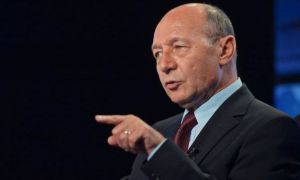 Traian Băsescu: Prin trimiterea rapidă a medicului erou  în Belgia, Guvernul Orban reușește prima acțiune făcută la timp