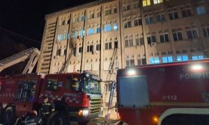 AJUTOARE de urgență pentru familiile victimelor incendiului de la Piatra Neamț