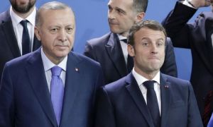 Erdogan continuă RĂZBOIUL cu Emmanuel Macron: ”Este o povară pentru Franța, sper să scape de el”