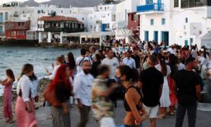Grecia prelungește măsurile de RESTRICȚIE pentru școli și restaurante