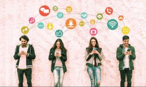 Comisia Europeană propune noi REGULI pentru rețelele sociale