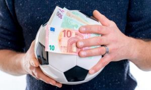 Program de Guvernare: Investiții de trei miliarde de euro în sport până în 2024