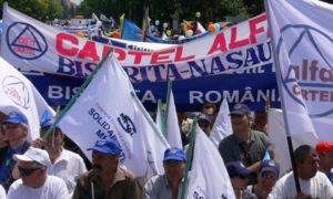 Cartel ALFA protestează împotriva creșterii insuficiente a salariului minim