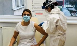 Câte cadre medicale s-au VACCINAT până acum în România
