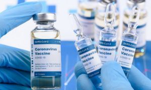 Hotărâre de Guvern: deţinuţii au prioritate la vaccinarea contra COVID-19