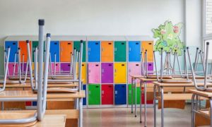 Europarlamentarul PSD, VIctor Negrescu: În Bulgaria au deschis mai întâi școlile, nu păcănelele