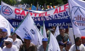Sindicaliștii Cartel Alfa au ieșit în stradă: Protest în fața Ministerului Economiei
