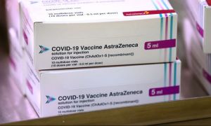 Veste extraordinară. Vaccinul AstraZeneca poate fi administrat și persoanelor de peste 55 de ani