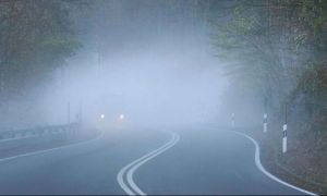 Atenție, șoferi! Ceață densă pe drumurile din nouă județe