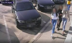 Pitești: a fost RESTITUITĂ borseta cu 13.000 de euro, găsită pe stradă de cele trei tinere