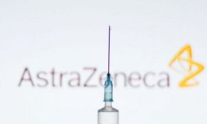 ULTIMA ORĂ: România suspendă vaccinarea cu o parte din dozele Astra Zeneca