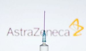 Ce nu trebuie să faci înainte de vaccinarea cu Astra Zeneca. Legătura cu cazurile de tromboză