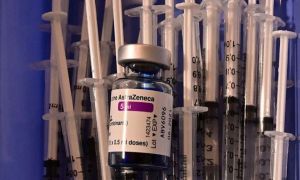 Care este prima țară europeană care renunță la vaccinarea cu AstraZeneca