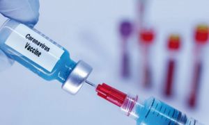 Agenţia Europeană a Medicamentului CONFIRMĂ formarea de cheaguri de sânge, după VACCINAREA anti-COVID-19