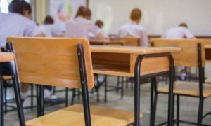 Ministerul Educației nu va mai introduce în școli testele rapide de salivă