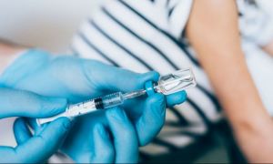 Cum se pot vaccina copiii de peste 12 ani. Anunțul lui Valeriu Gheorghiță