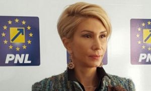 Raluca Turcan îl atacă pe Orban: A tranzacţionat 3 ministere importante pentru funcţia de preşedinte al Camerei Deputaţilor