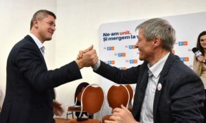 Dacian Cioloș intră în cursa pentru șefia USR-PLUS: ”O să vedeți tabere, noi le avem de mult!”
