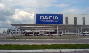 Protest spontan la uzina Dacia de la Mioveni: Ce revendicări au angajații