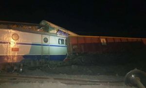 Accident feroviar la FETEȘTI. Două trenuri de marfă s-au ciocnit; nu s-au înregistrat victime