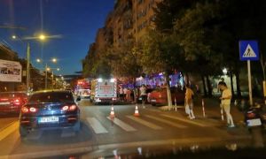 TRAGEDIE în Ploiești. Doi gemeni de doi ani au căzut de la etajul 10
