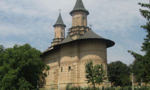 Focar de COVID la o mănăstire din Moldova