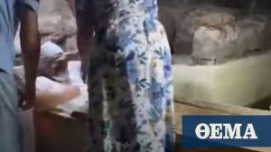 O rusoaică a rămas BLOCATĂ în sarcofagul de piatră al Sfântului Lazăr din Cipru