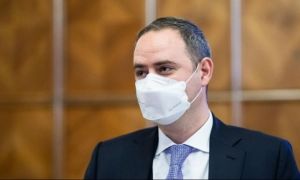 Alexandru Nazare îl atacă pe Florin Cîțu: De ce sunt secretizate datele? România nu a fost obligată să comande o cotă parte de vaccinuri