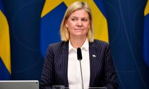 CRIZĂ politică în Suedia. Primul premier femeie al țării a demisionat după 12 ore