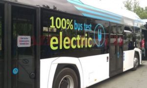 Alte șapte orașe din România vor avea autobuze electrice pentru transport public