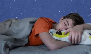 Câte ore ar trebui să DOARMĂ un copil? Riscurile somnului insuficient