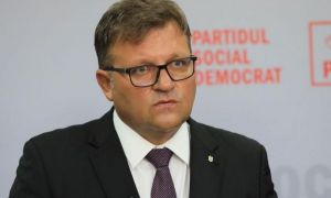 DECIZIE. Ministrul Muncii, Marius Budăi, pieton pentru trei luni
