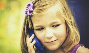 Guvernul lansează ”Telefonul copilului” - 119 pentru cazuri de copii într-o situație vulnerabilă