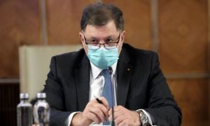 Cum explică ministrul Rafila ÎNDOIELILE privind doza a patra de vaccin anti-Covid