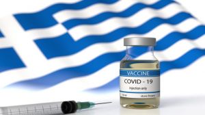 AMENDĂ uriașă pentru grecii de peste 60 de ani care NU vor să se vaccineze împotriva COVID-19
