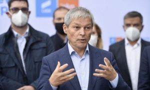 Dacian Cioloș ACUZĂ în scandalul facturilor: ”Este un ABUZ girat şi provocat de politicienii inconştienţi”