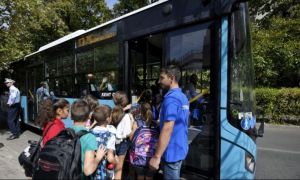 Ministerul Educației îi cere primarului Nicușor Dan soluții pentru TRANSPORTUL elevilor