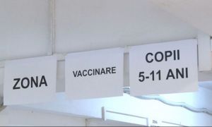România începe vaccinarea anti-COVID a copiilor cu vârste între 5 și 11 ani