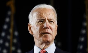Joe Biden l-a amenințat pe Vladimir Putin: Rusia va suporta costuri severe în cazul invaziei în Ucraina